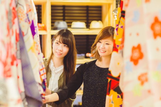 茶道初心者でママ友からのお茶会 の誘いを断り続けた結果孤立していた私が たった1週間で作法を身につけ お正客まで任されるようになり ママ友からも尊敬されるようになる方法