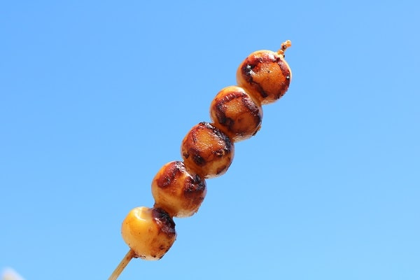 平成だんごと青空