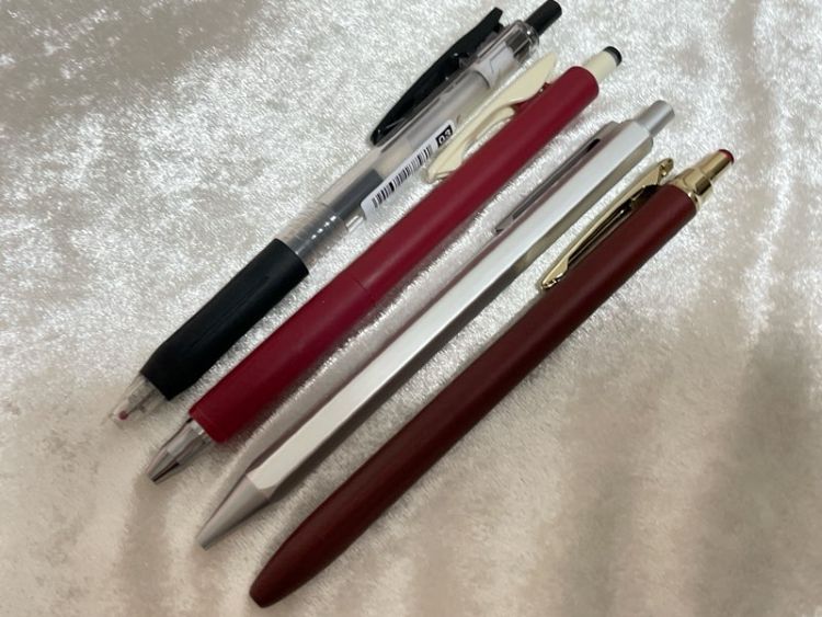 無印良品】アルミのボールペン軸にサラサの替え芯を入れてみた - 実験