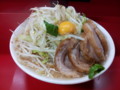 [ラーメン二郎]ラーメン二郎湘南藤沢店にて。大豚入り+生卵。(20110725)