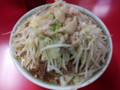 [ラーメン二郎]ラーメン二郎中山駅前店にて。小ラーメン豚入。(20111002)