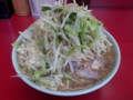 [ラーメン二郎]ラーメン二郎中山駅前店にて。小ラーメン豚入。(20111022)