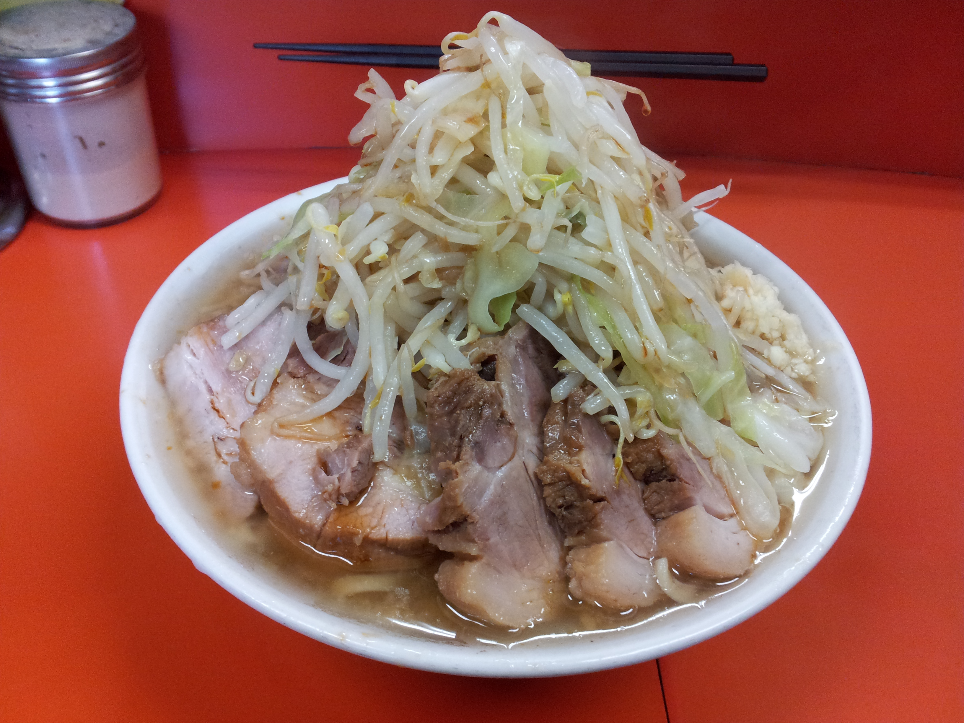個別 ラーメン二郎 ラーメン二郎神田神保町店にて 小豚 の写真 画像 神田神保町店 Multiplexer S Fotolife