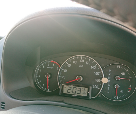 車用電波時計を購入しました 追記 小型時計も追加しました おすすめ 簡単 カスタム カー用品 ネット通販 Sx4のブログ