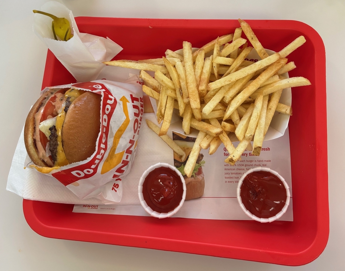 インアンドアウトバーガー ダブルダブル
