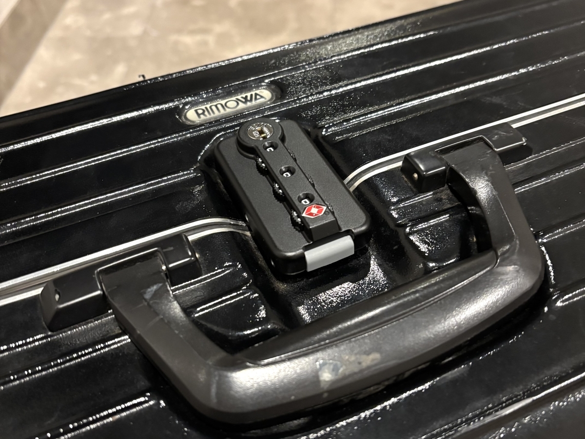 リモワの修理 TSAロック 交換料金 - MuuMuu Travel