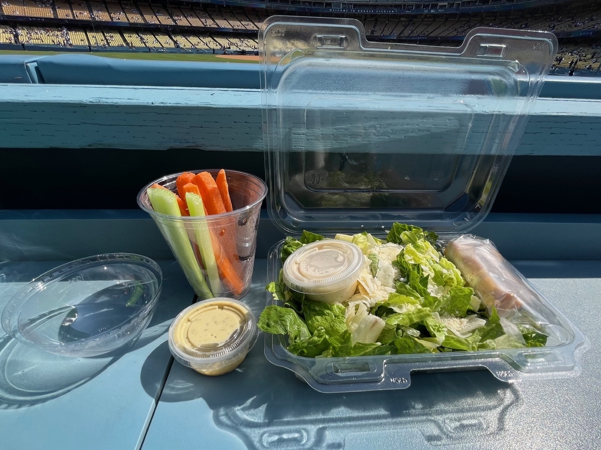 ドジャースタジアム 食事