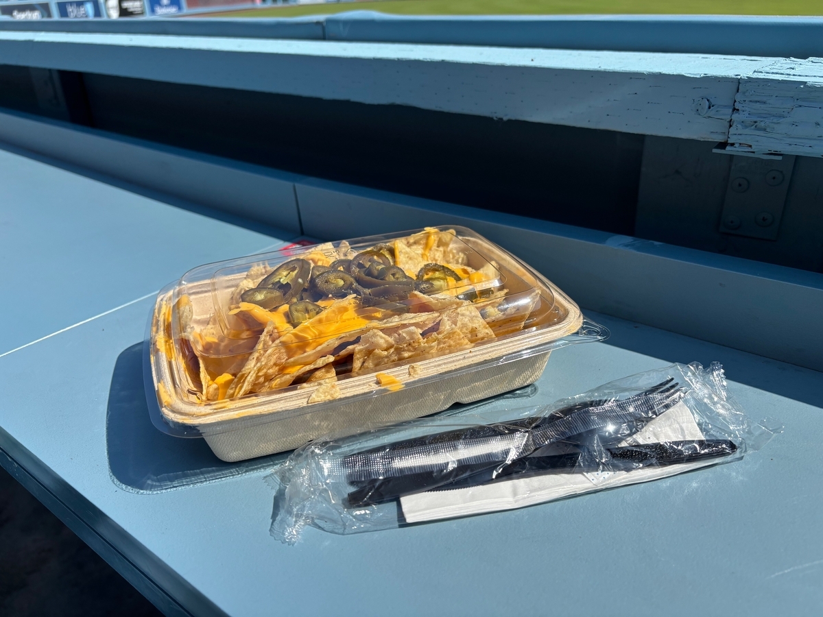 ドジャースタジアム 食事