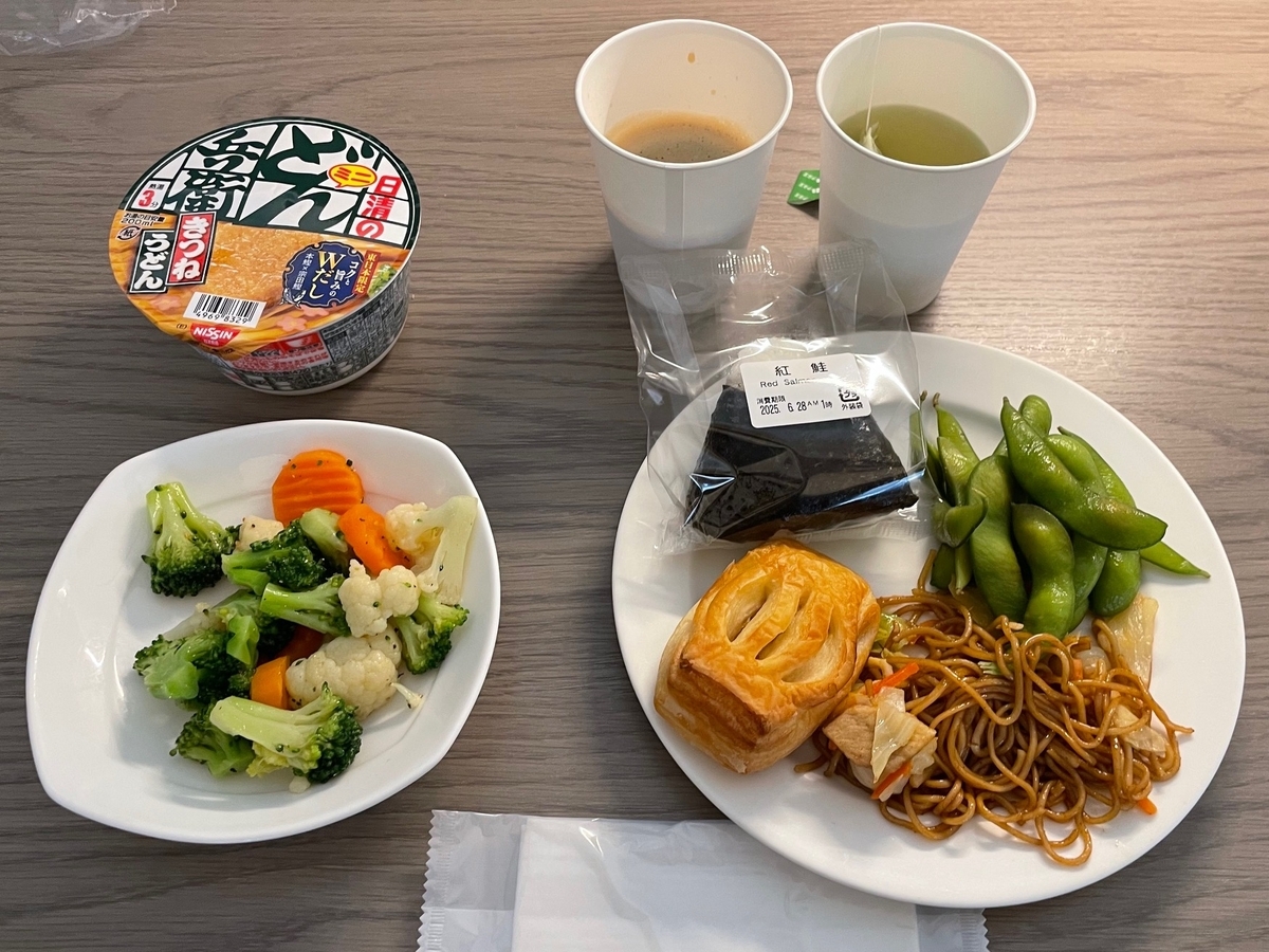 羽田空港 サウスラウンジ 食事