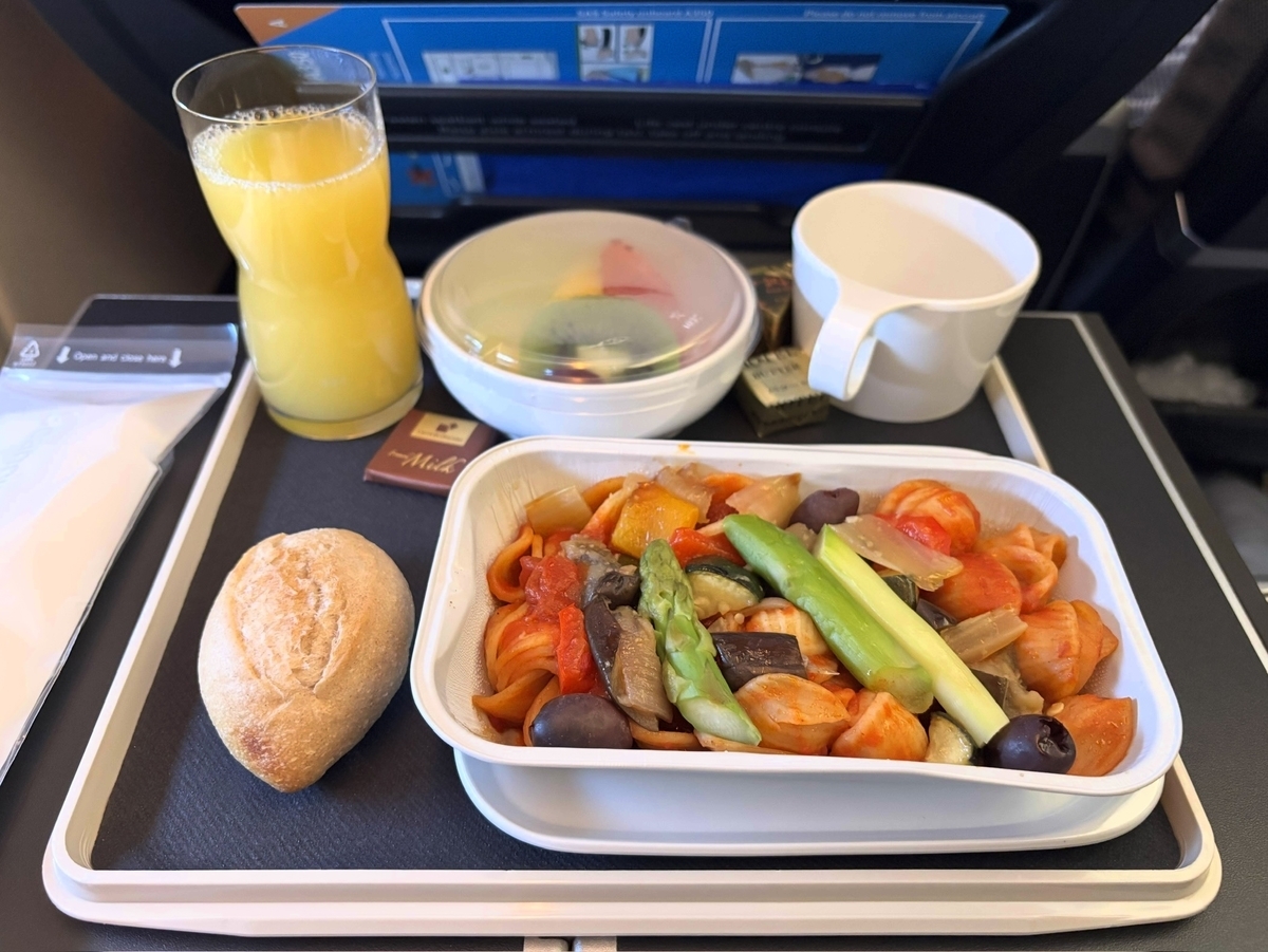 SAS Plus 朝食