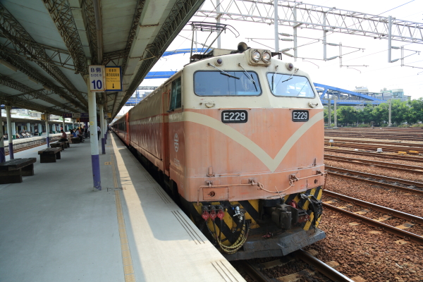 台湾鉄道撮影 西部幹線 海線 彰化－追分 - ムン太のブログ