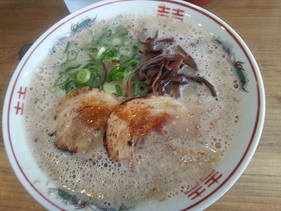 中央区油山観光通りを通るなら くまちゃんラーメン ラーメン Walker 九州 21 と 日本酒 地酒