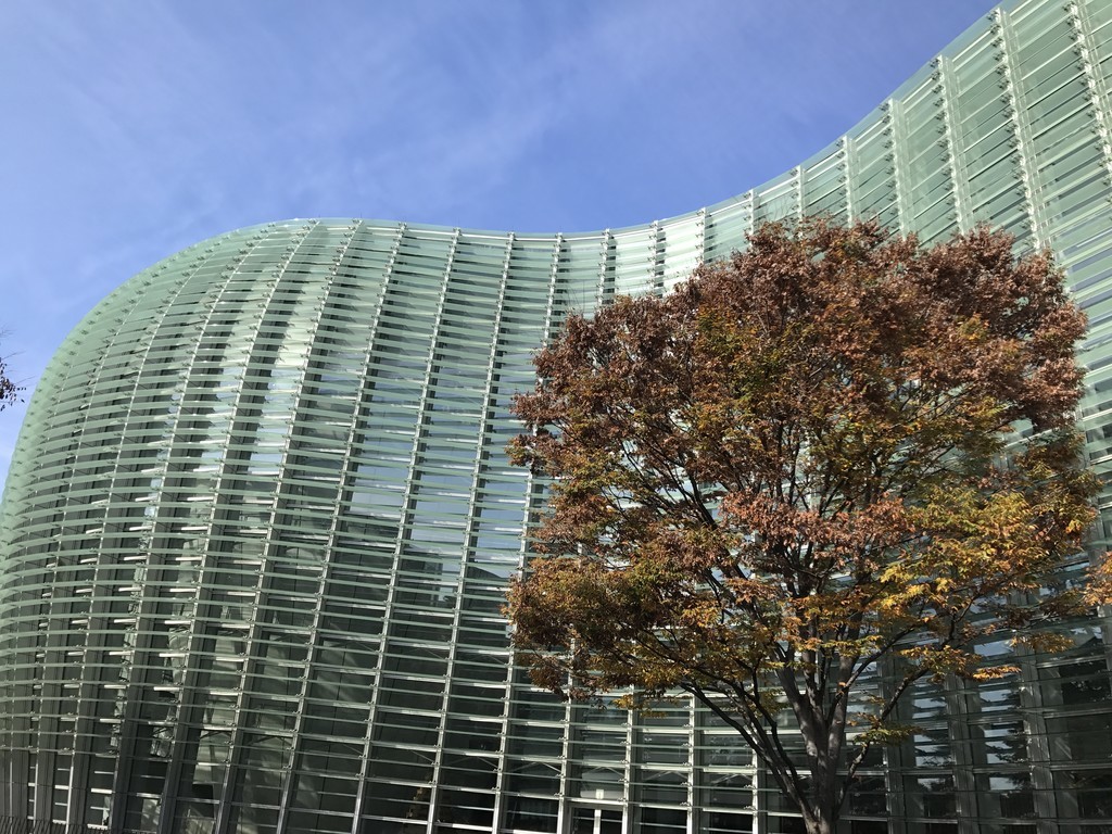 国立新美術館