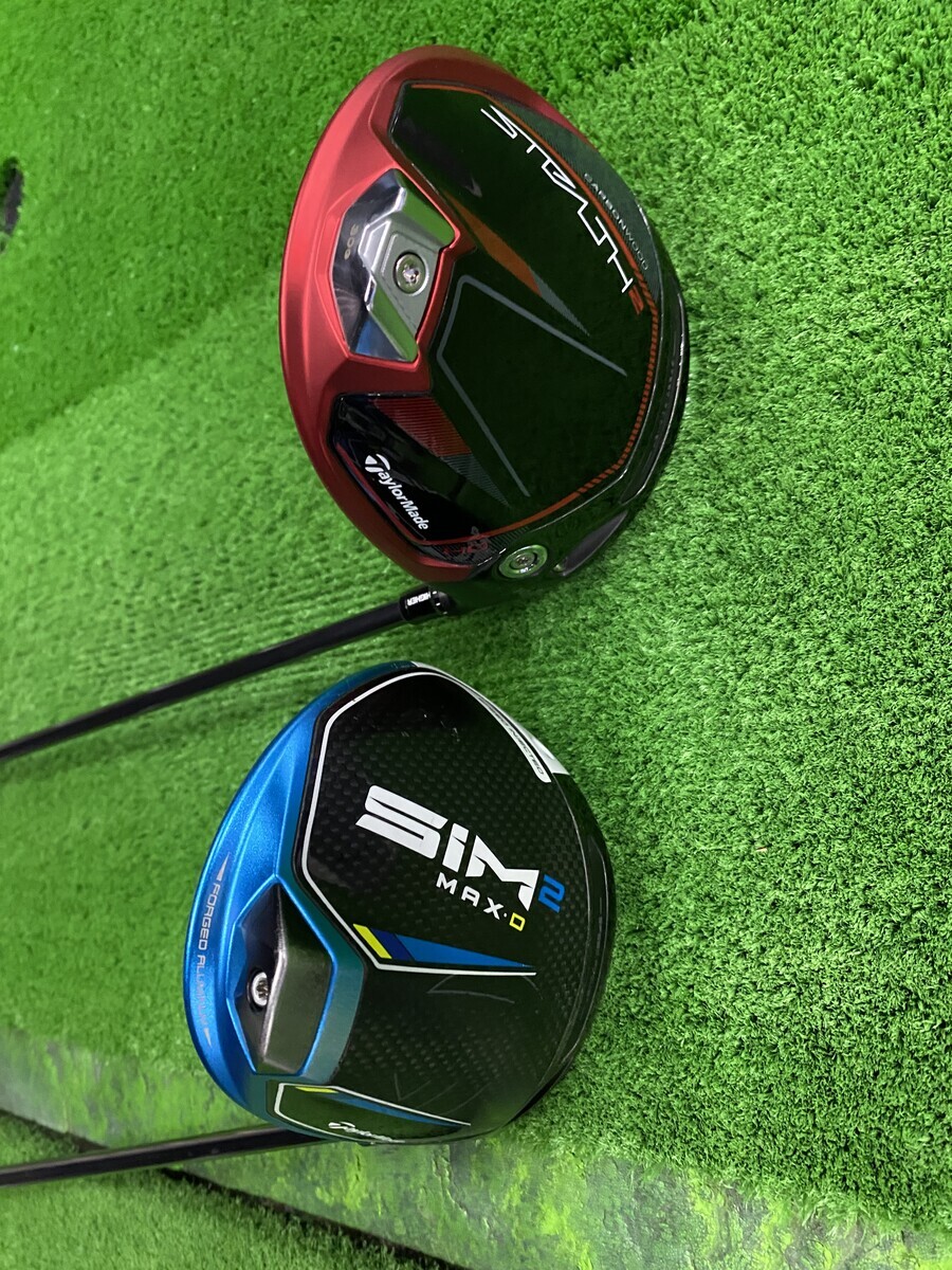 ステルス Stealth2 HD と SIM2 Max-D ドライバーを打ち比べる ステルス Stealth2 HD と SIM2 Max-D ドライバーを打ち比べる