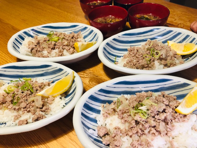 豚ミンチ　夏　メニュー