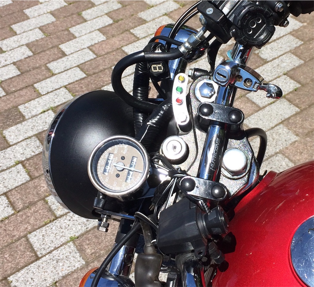 YB125spについて④ カスタム編その3〜メーターはかっこいい方が