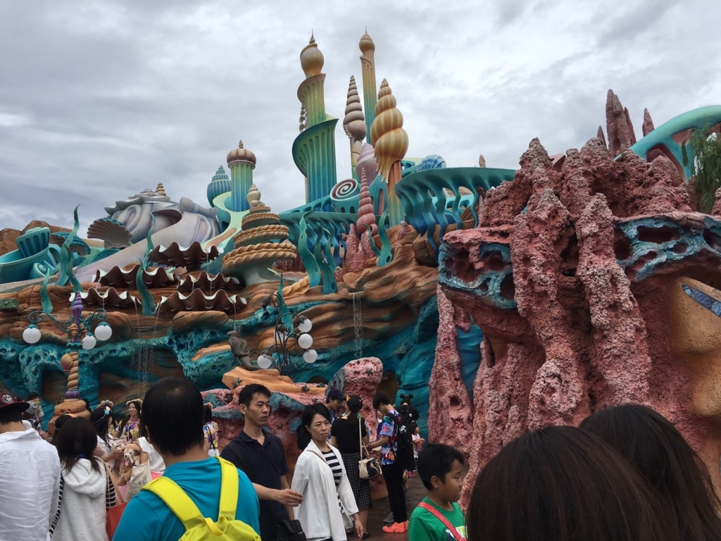 ディズニーのキャストは大頬骨筋の伸縮が自由自在 読むだけでパフォーマンスが上がるブログ