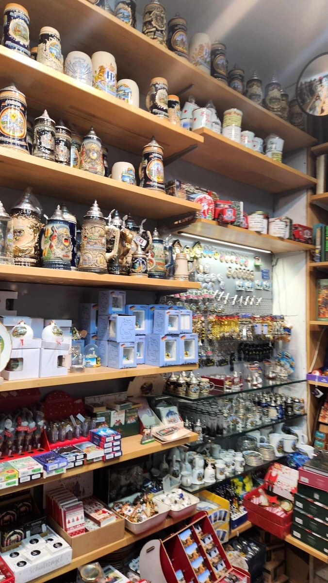ドイツ　お土産 ドイツ旅行記｜かわいいマグネットと本場のソーセージ、ビールを