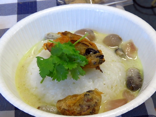 和やかな昆虫試食会・タガメはラフランスの香り - 虫撮る人々