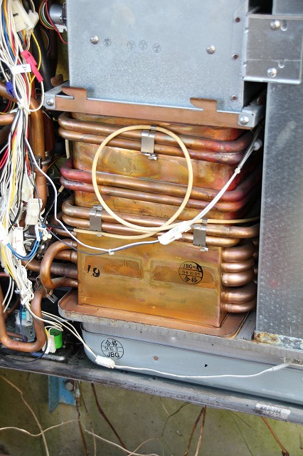 灯油ボイラー(TOTO・RPE46KDS)修理の備忘録 - Blog「自給知足が