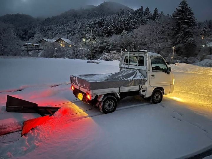 軽トラ「引きずりタイプ」の除雪板を作ってみました。 - Blog