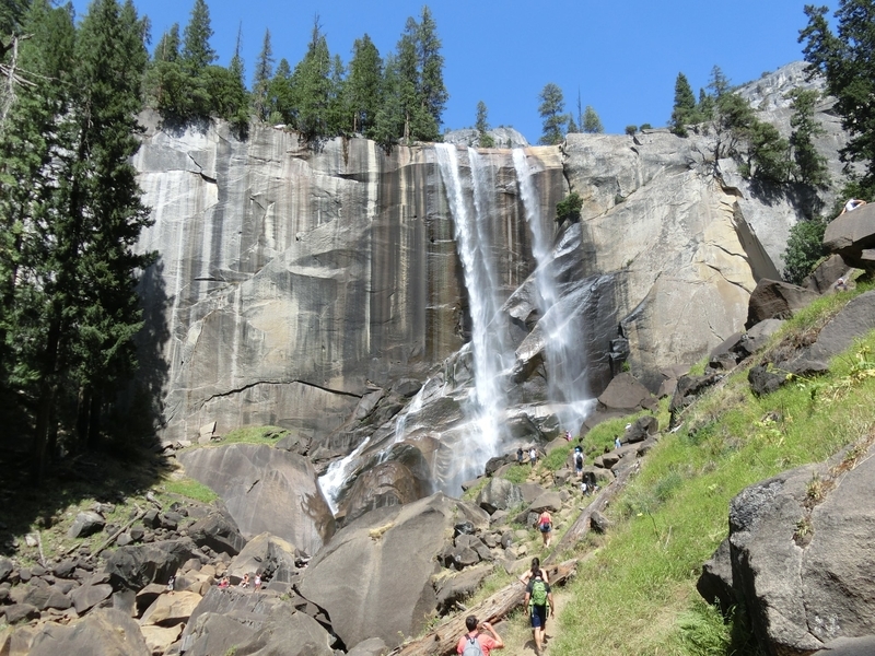 vernal_and_nevada_falls