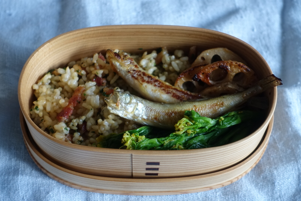 29冊目 有元葉子の 和 のお弁当 から最終回は玄米チャーハン弁当 300と数十日の食卓