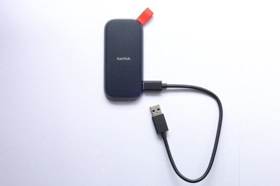 安心】SanDisk ポータブルSSD（SDSSDE30-2T00）～価格が抑えめで高性能