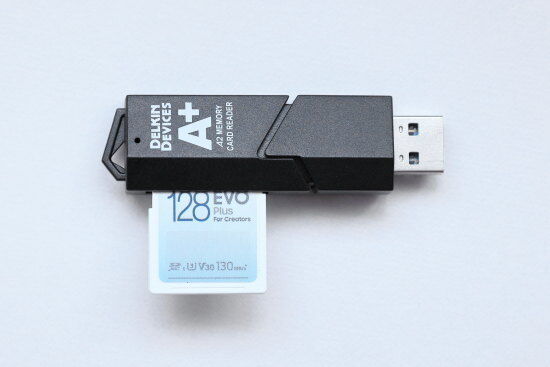 Delkin USB 3.1 SD & microSD A2対応 カードリーダー