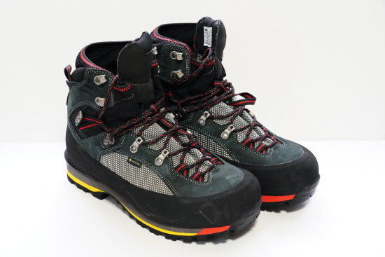 雪山登山には、SIRIO（シリオ）P.F.731のような冬靴がまず必要！