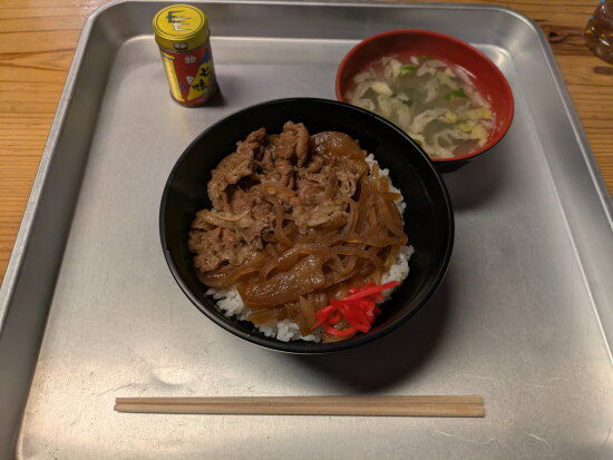 燕山荘の牛丼