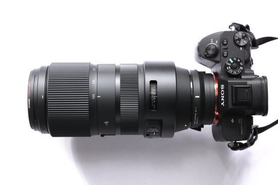SIGMA100-400mm F5-6.3 DG OS HSMは、EFマウント