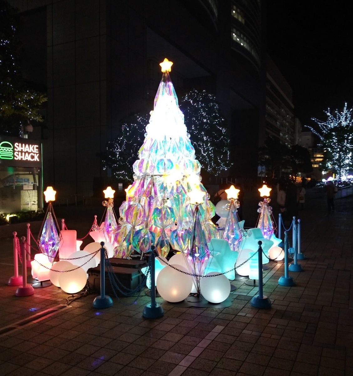 新宿サザンテラスのクリスマスツリー2021年