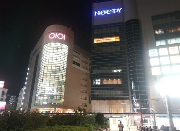 ノクティプラザ1と2 参考2天体戦士サンレッド聖地写真