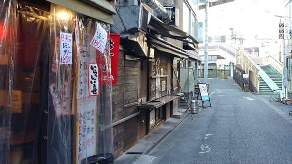 炭火鶏焼屋 たまい#26A　天体戦士サンレッド聖地写真