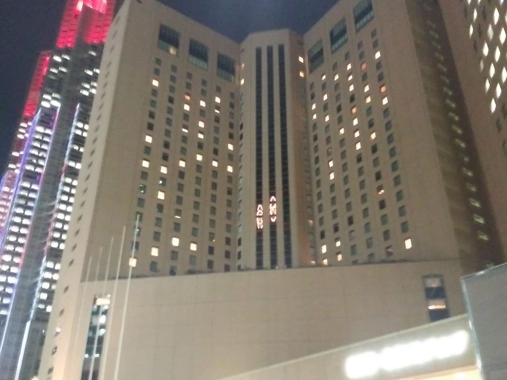 西新宿2_ハイアットリージェンシー東京Hyatt Regency Tokyoのエレベーター２基