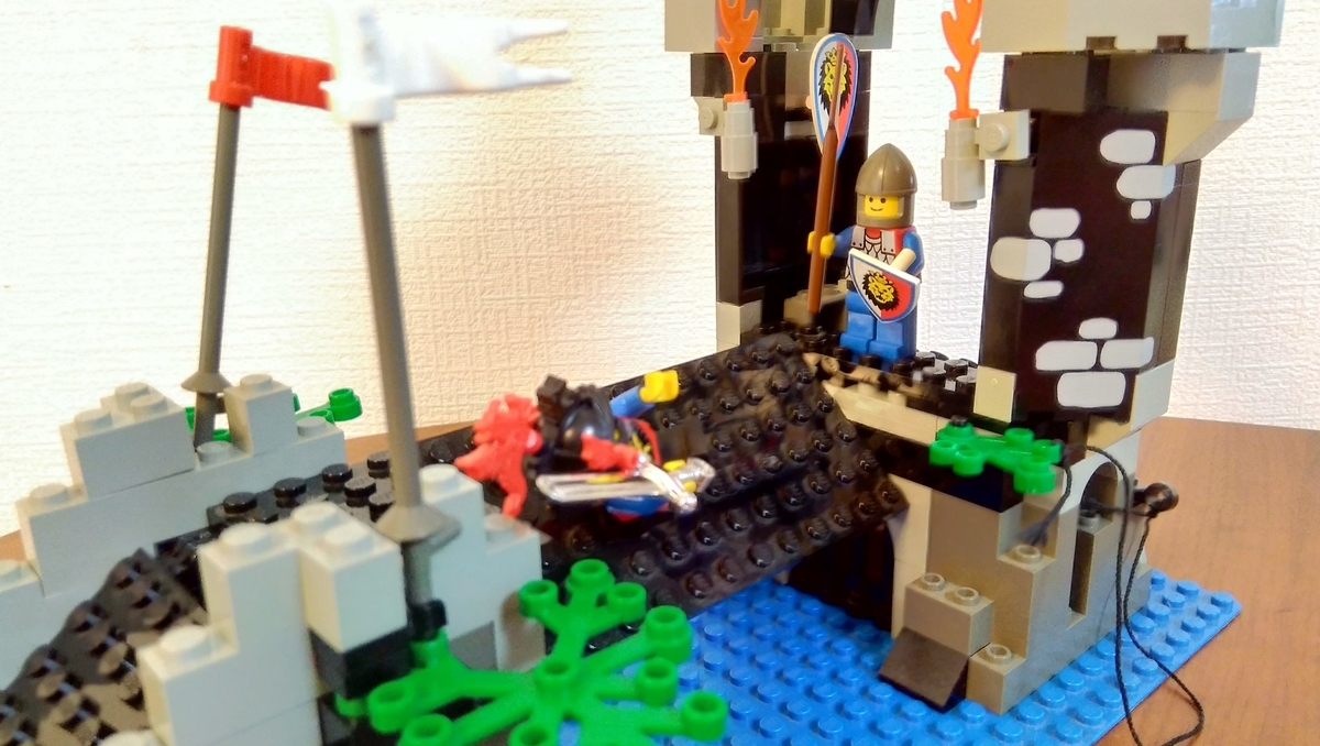 レゴ お城シリーズ ガイコツの塔 6078 - LEGO探偵団