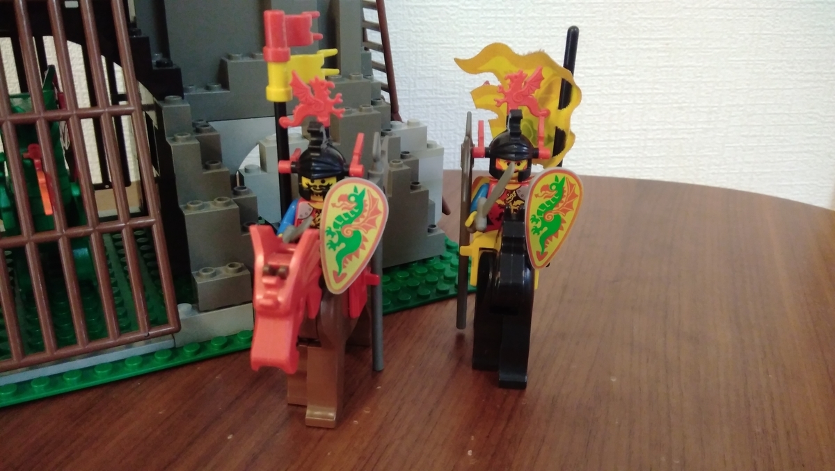 レゴ お城シリーズ マジックドラゴンマウンテン 6076 - LEGO探偵団