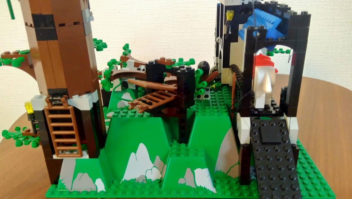 レゴ お城シリーズ エルクウッドの砦 6079 - LEGO探偵団