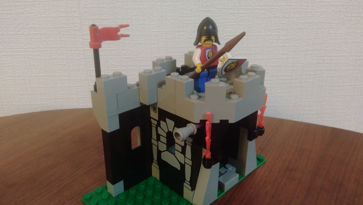 レゴ お城シリーズ ガイコツと見張り番 6036 - LEGO探偵団