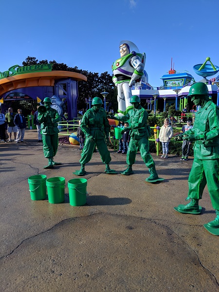 トイ・ストーリーランドに行ったよーなっちゃんのにこにこブログ