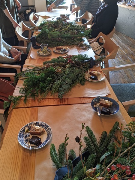 スワッグ作り　なっちゃんのにこにこブログ