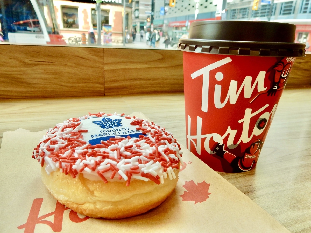 Tim Hortons,コーヒー,ドーナッツ,アイスホッケー,メープルリーフス