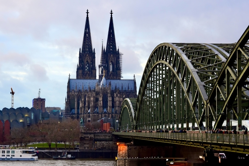 ドイツ,ケルン,ケルン大聖堂,ホーエンツォレルン橋