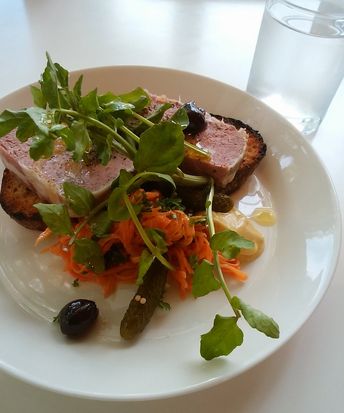 f:id:myukmyuk:20180512221215j:plain f:id:myukmyuk:20180512221215j:plain