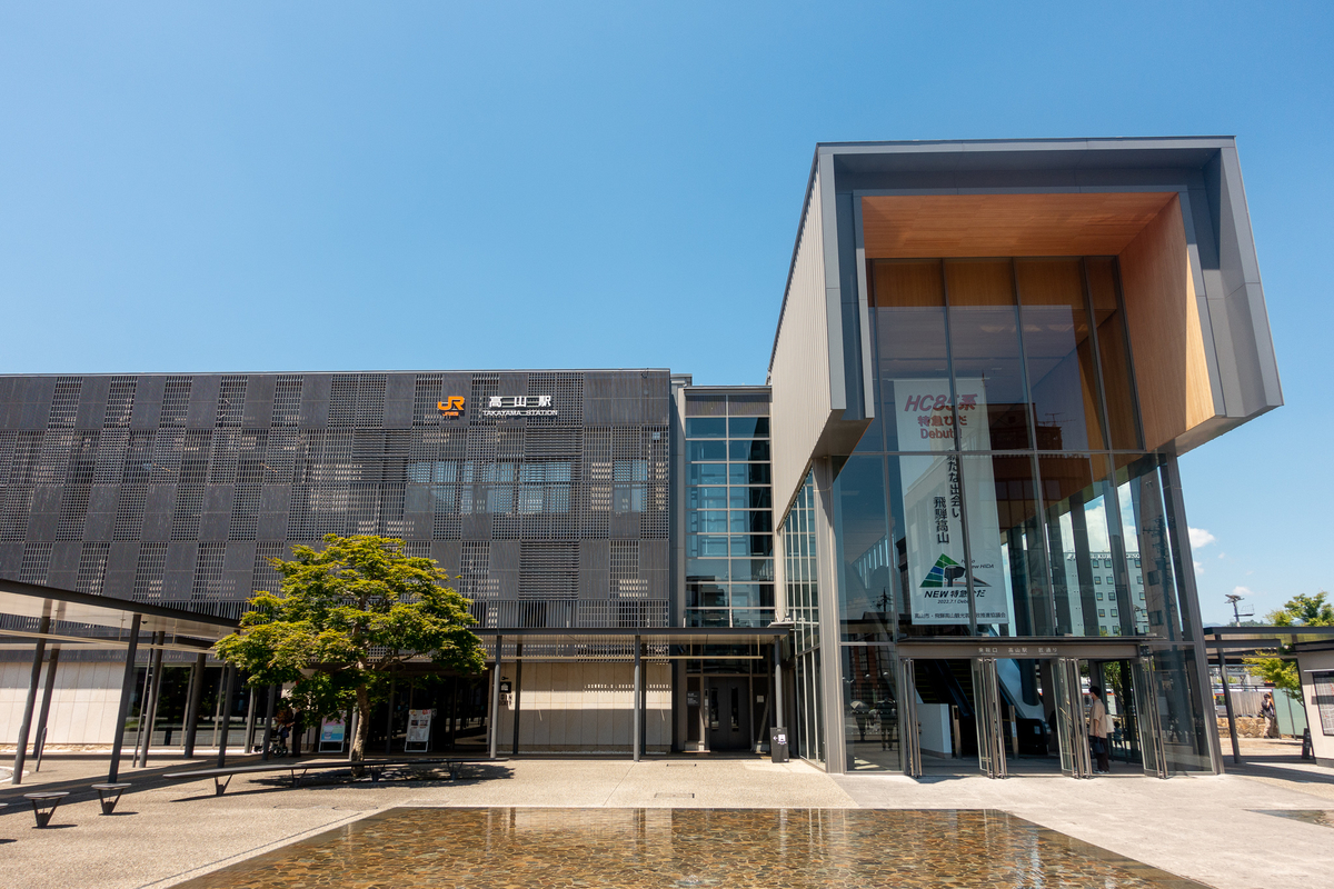 リニューアルしたJR高山駅に初訪問した話 - 京都右往左往