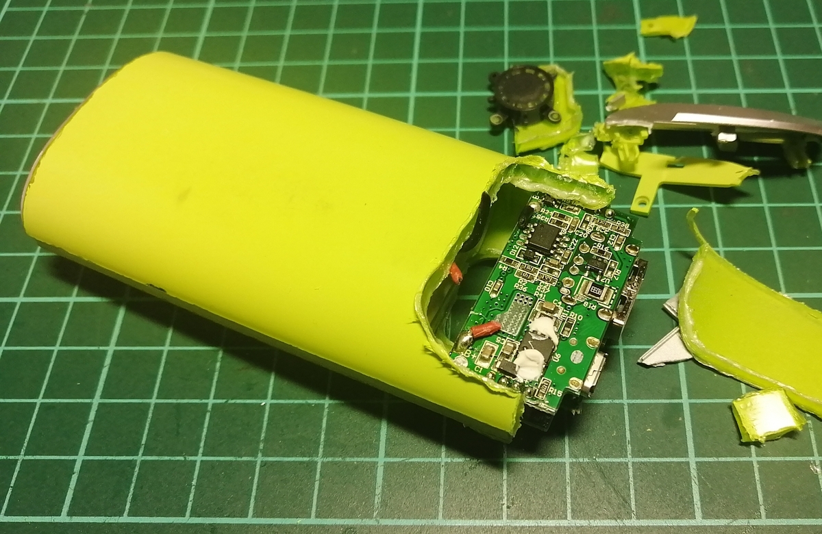 ANKER モバイルバッテリーを分解 - n_shinichi's blog