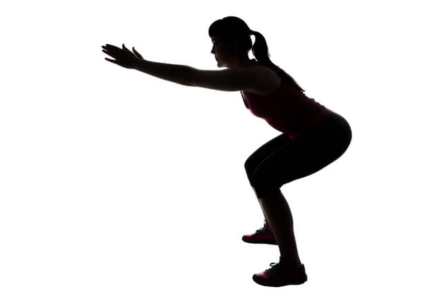 赤ちゃんを抱っこしながら ながらダイエット 産後