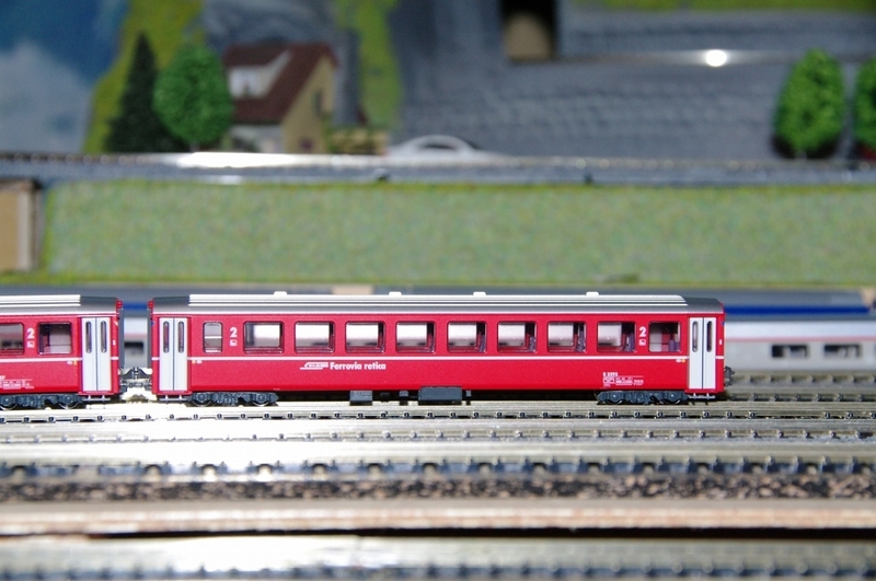 KATO RhB レーティッシュ鉄道 KATO 10-1273 レーティッシュ鉄道(RhB)ABe8/12「アレグラ」3両