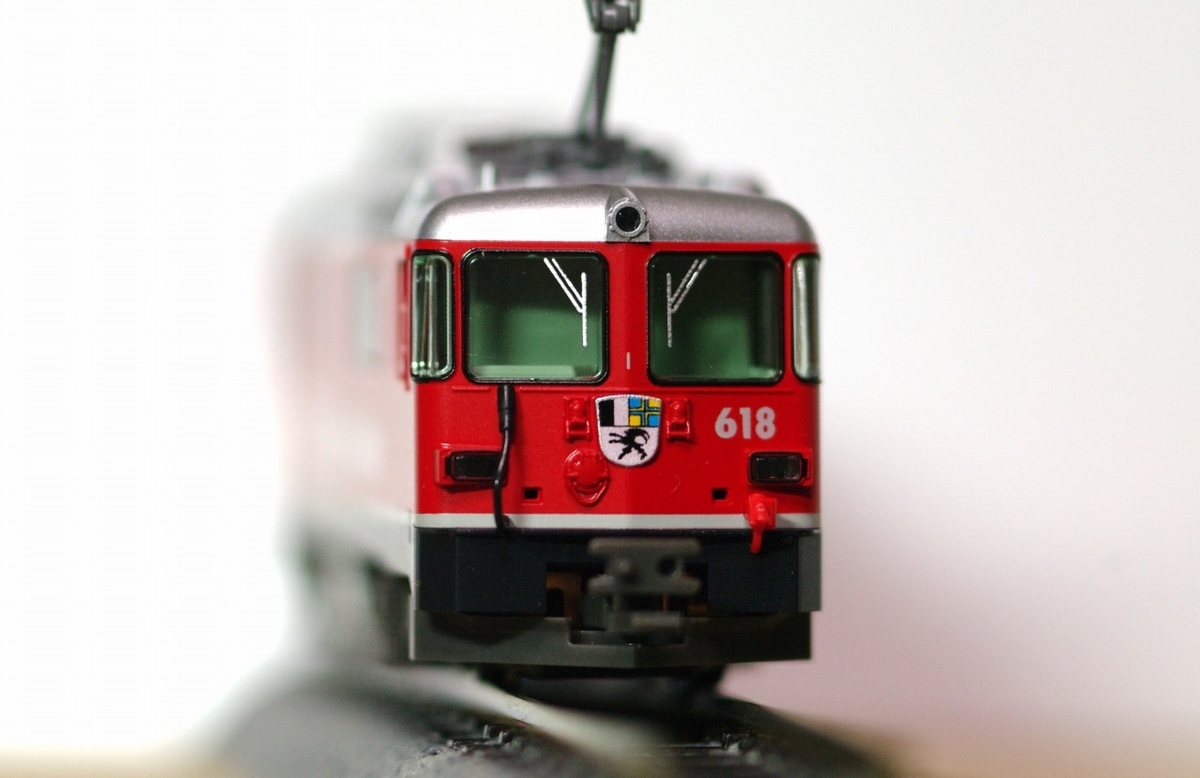KATO レーティッシュ鉄道 RhB Ge4/4 Ⅱ 「RhBロゴ」 記念撮影